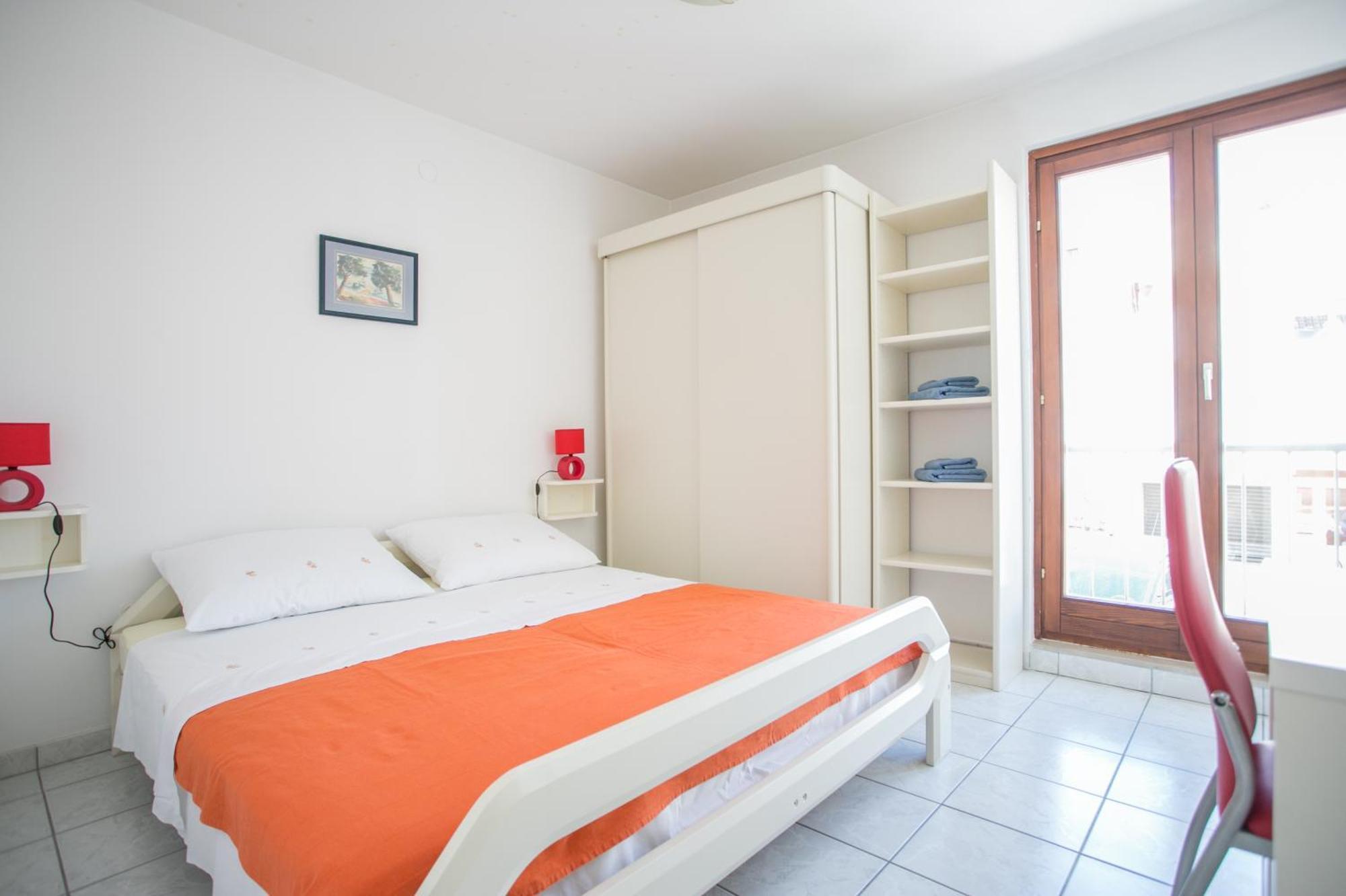 Sea View Apartment Reno W/Garage Split Exteriér fotografie